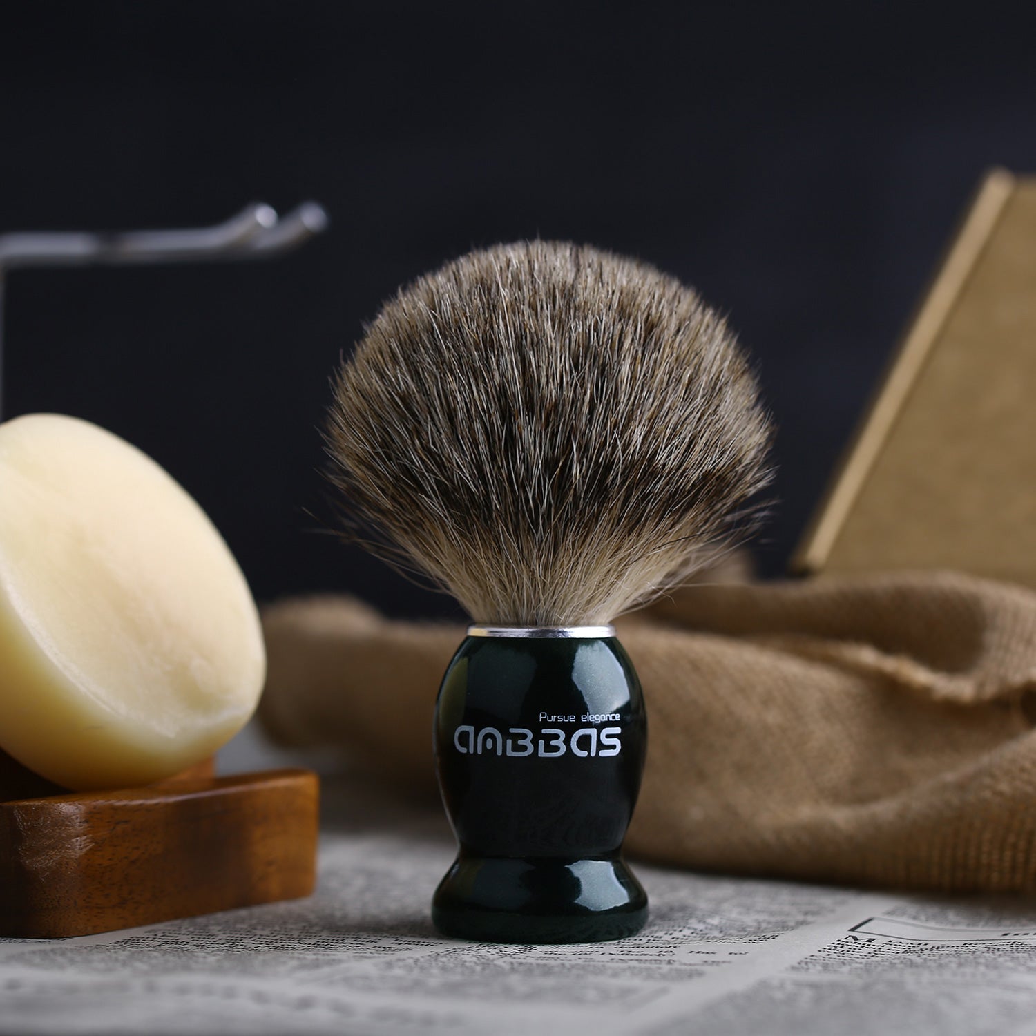 Black Badger Shaving Brush and DE Safety Razor Travel Shaving Kit